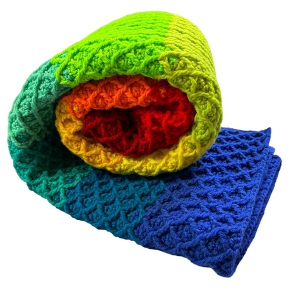 Handcrafted Crochet Crib Throw Blanket Rainbow Baby Diamond Waffle Stitch Knit - Picture 5 of 16